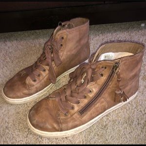 Ugg Athleisure Shoes